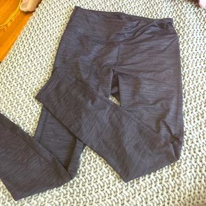 Comfy sculpting leggings